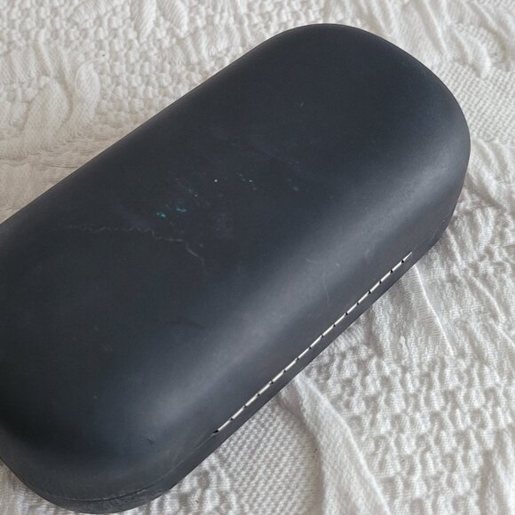 L.L. Bean Sunglasses with Case - Picture 3 of 9